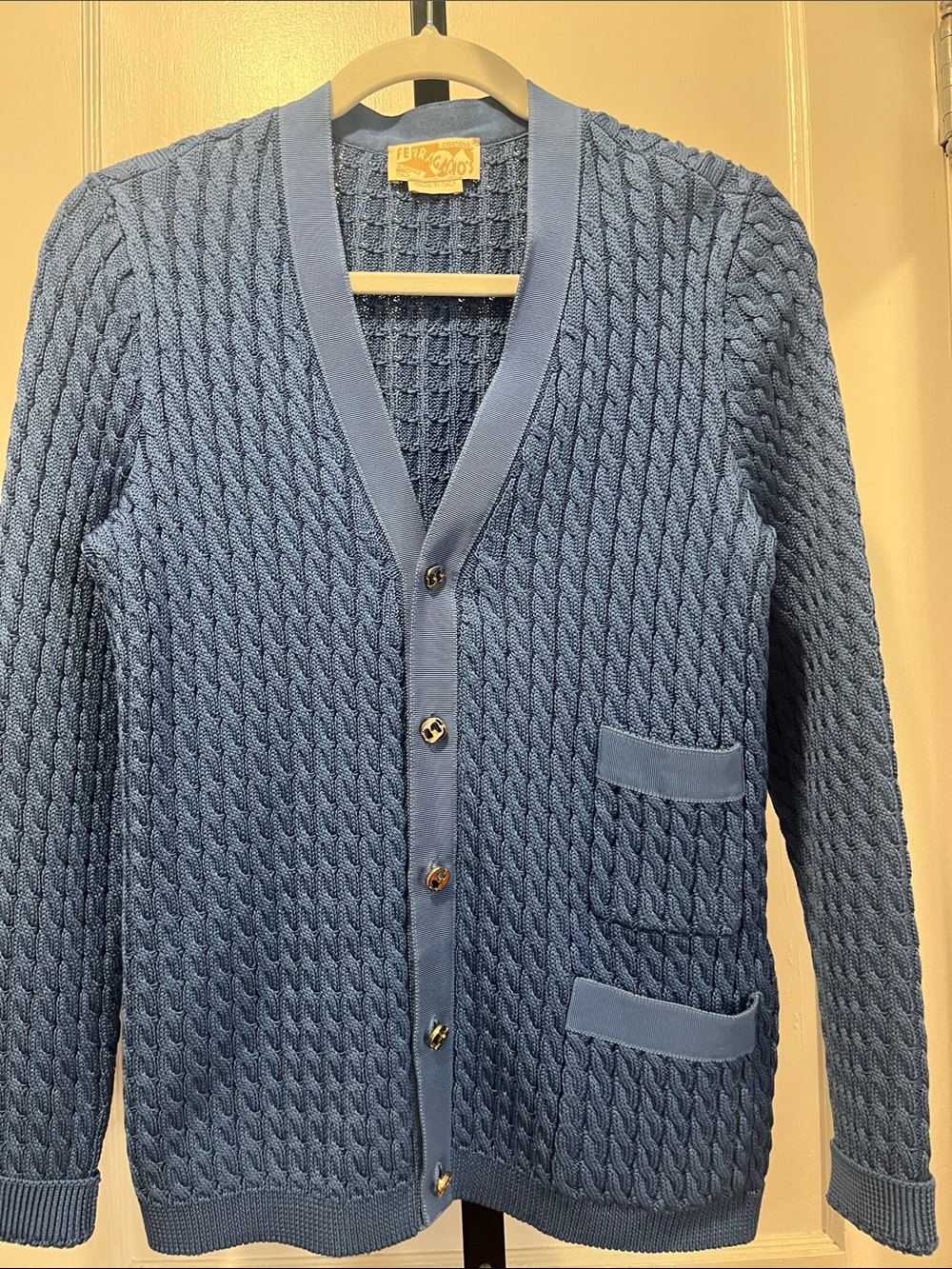 Women’s vintage FERRAGAMO’S Italy blue sweater 100% cotton cardigan #633